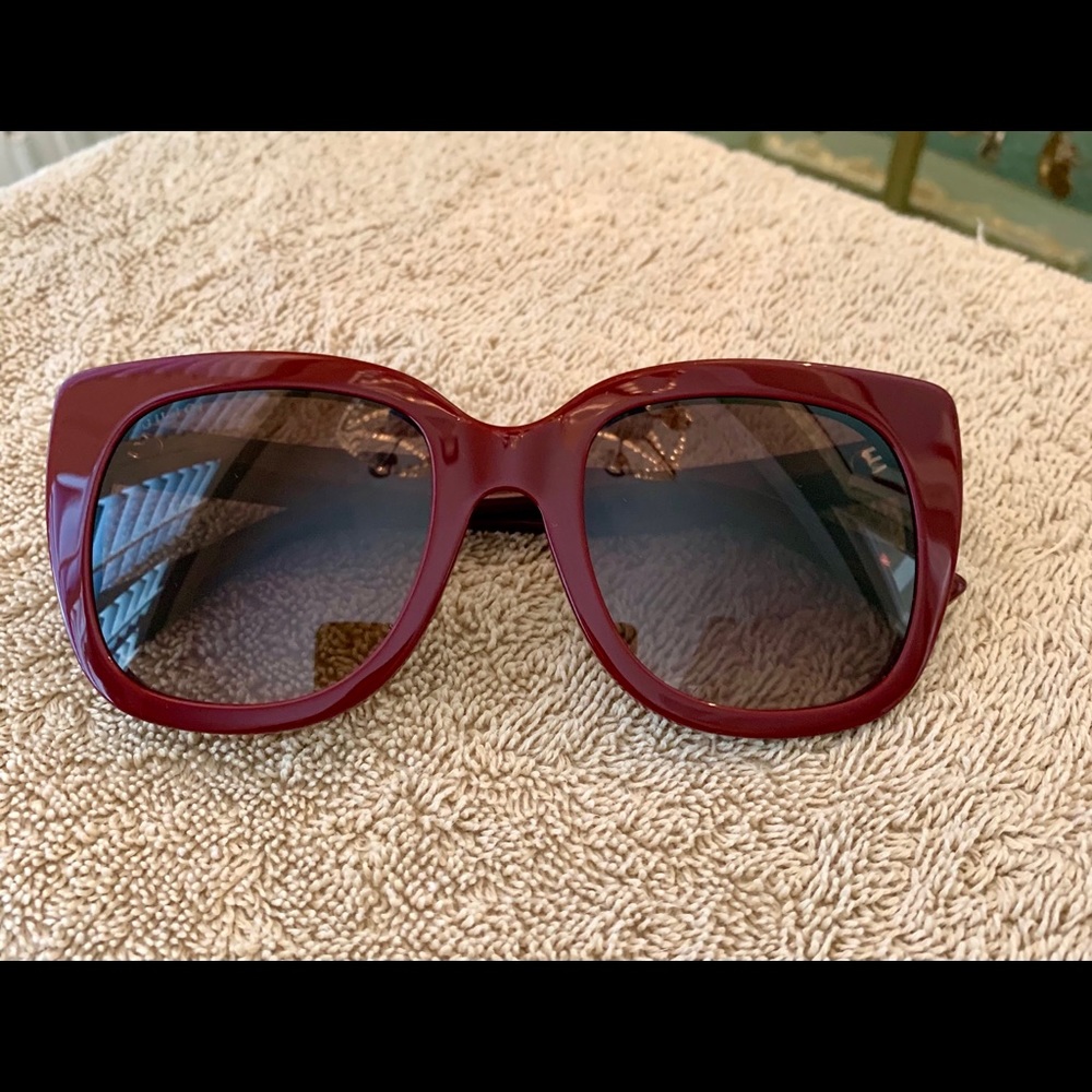 Authentic Gucci GG0163S sunnies